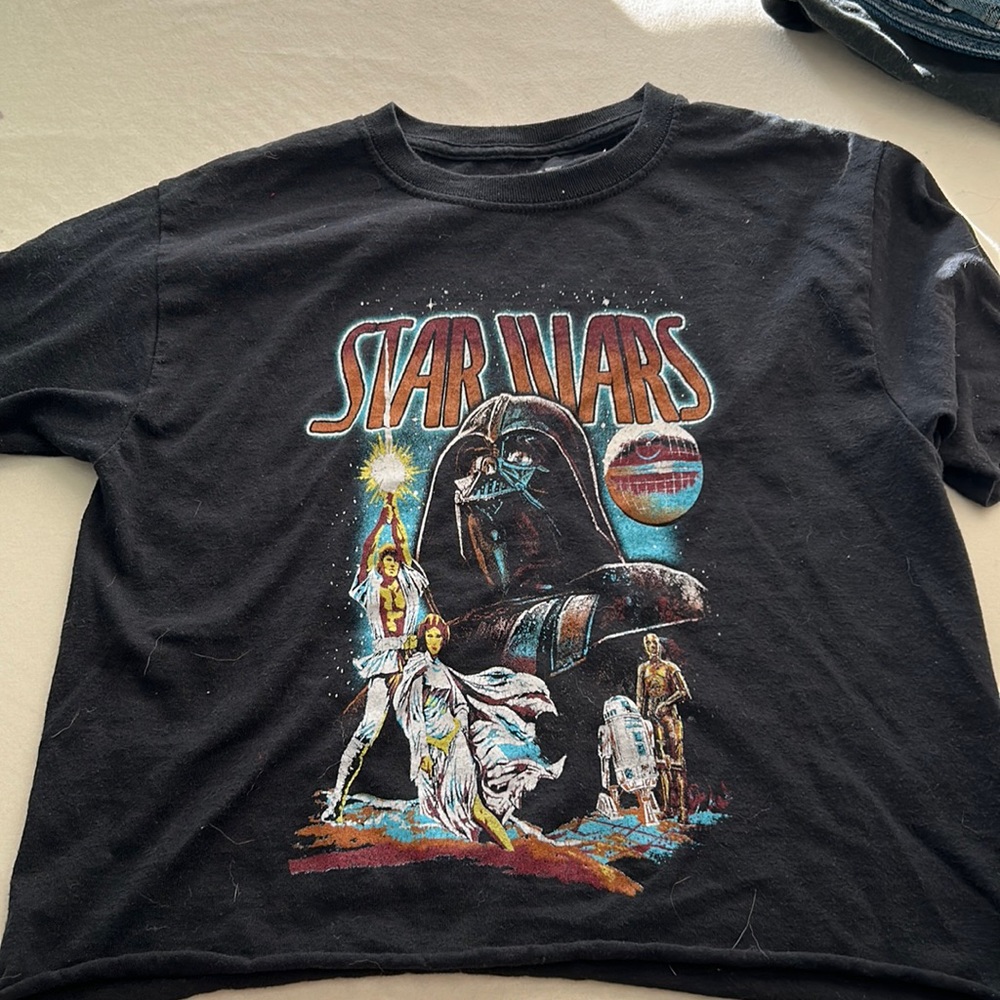 graphic tee